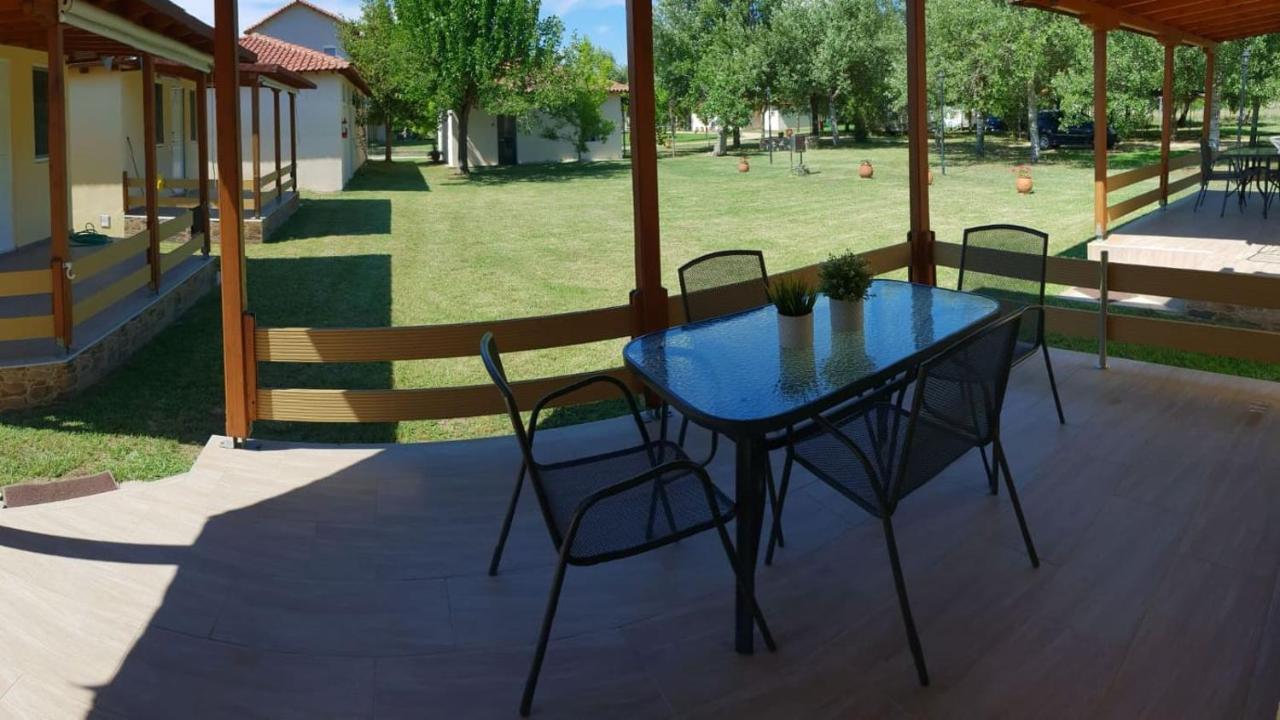 Camping Linaraki Apartments & Bungalows 시키아 외부 사진